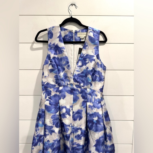 NWT Sachin + Babi Brooke blue floral gown in Azure watercolor floral - Picture 5 of 9